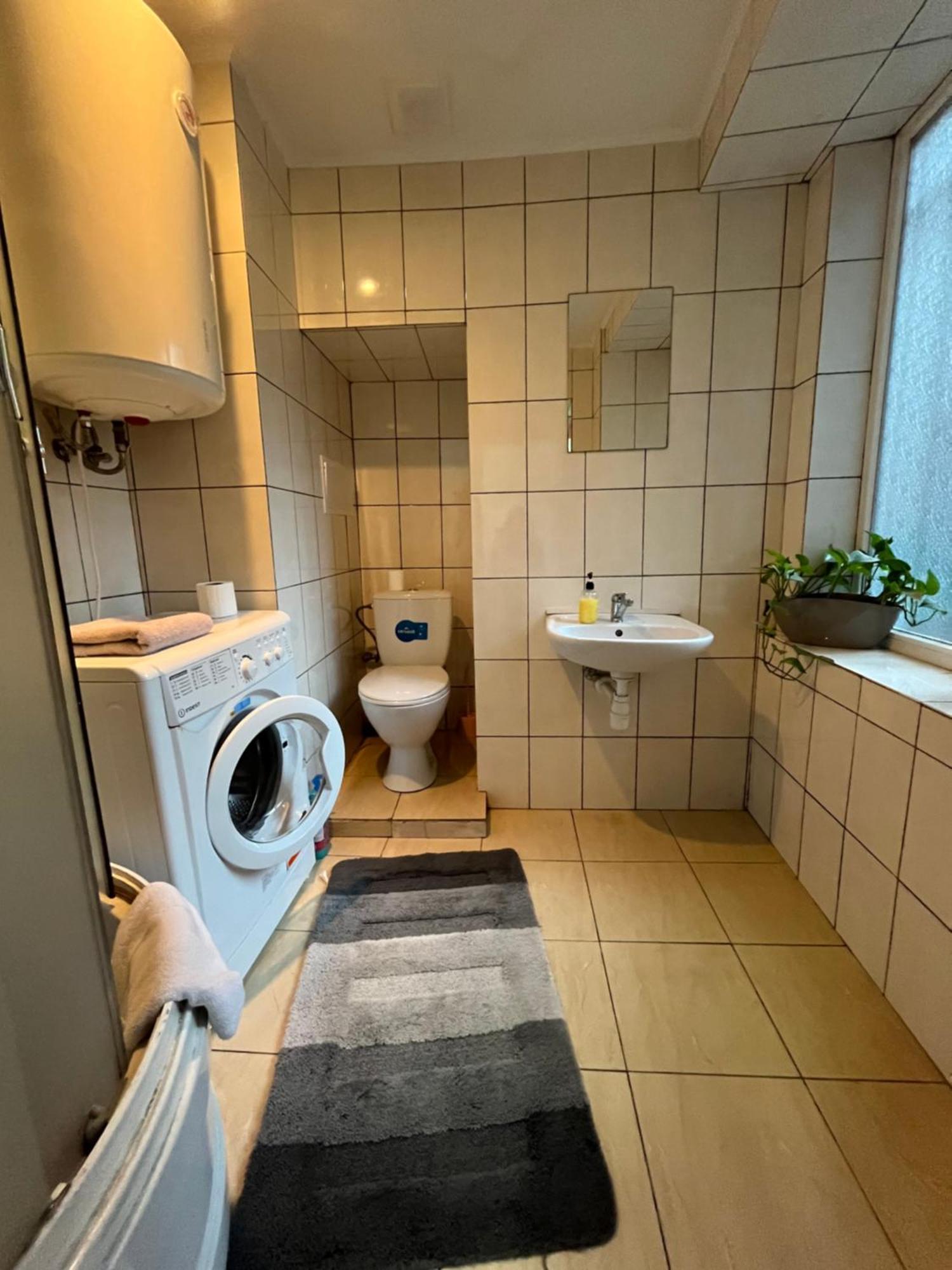 Medova Apartments Lviv Buitenkant foto