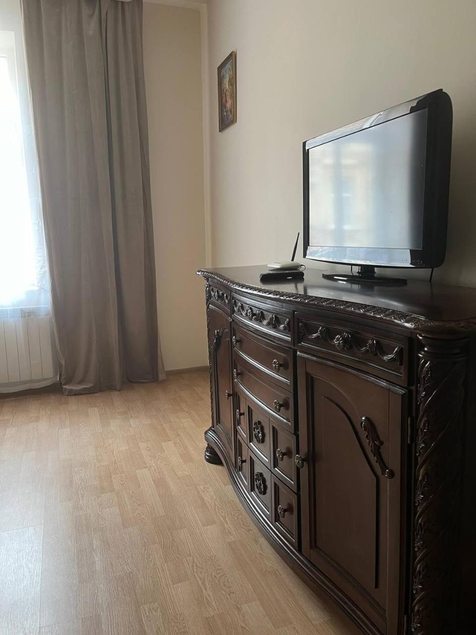 Medova Apartments Lviv Buitenkant foto