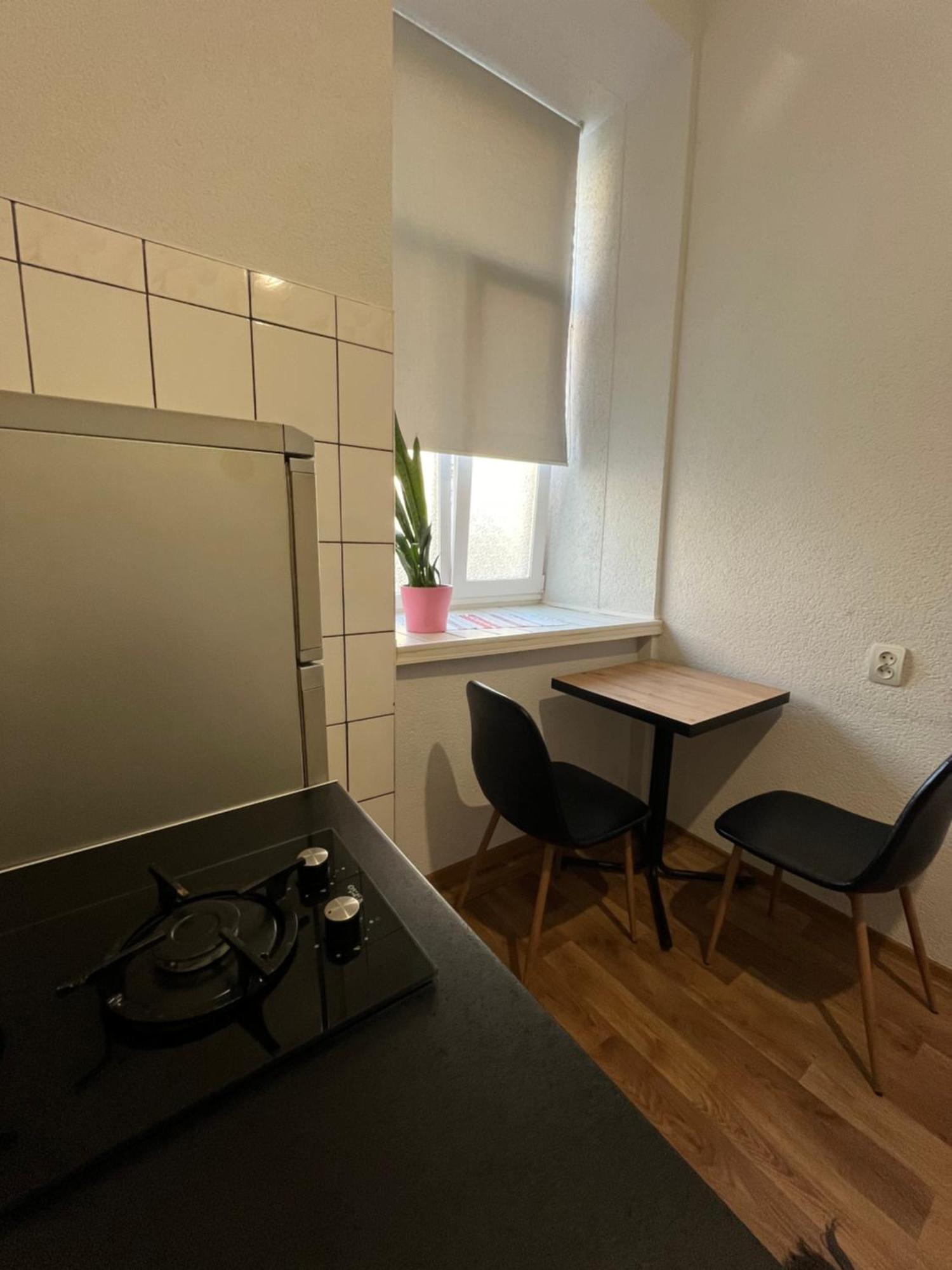 Medova Apartments Lviv Buitenkant foto