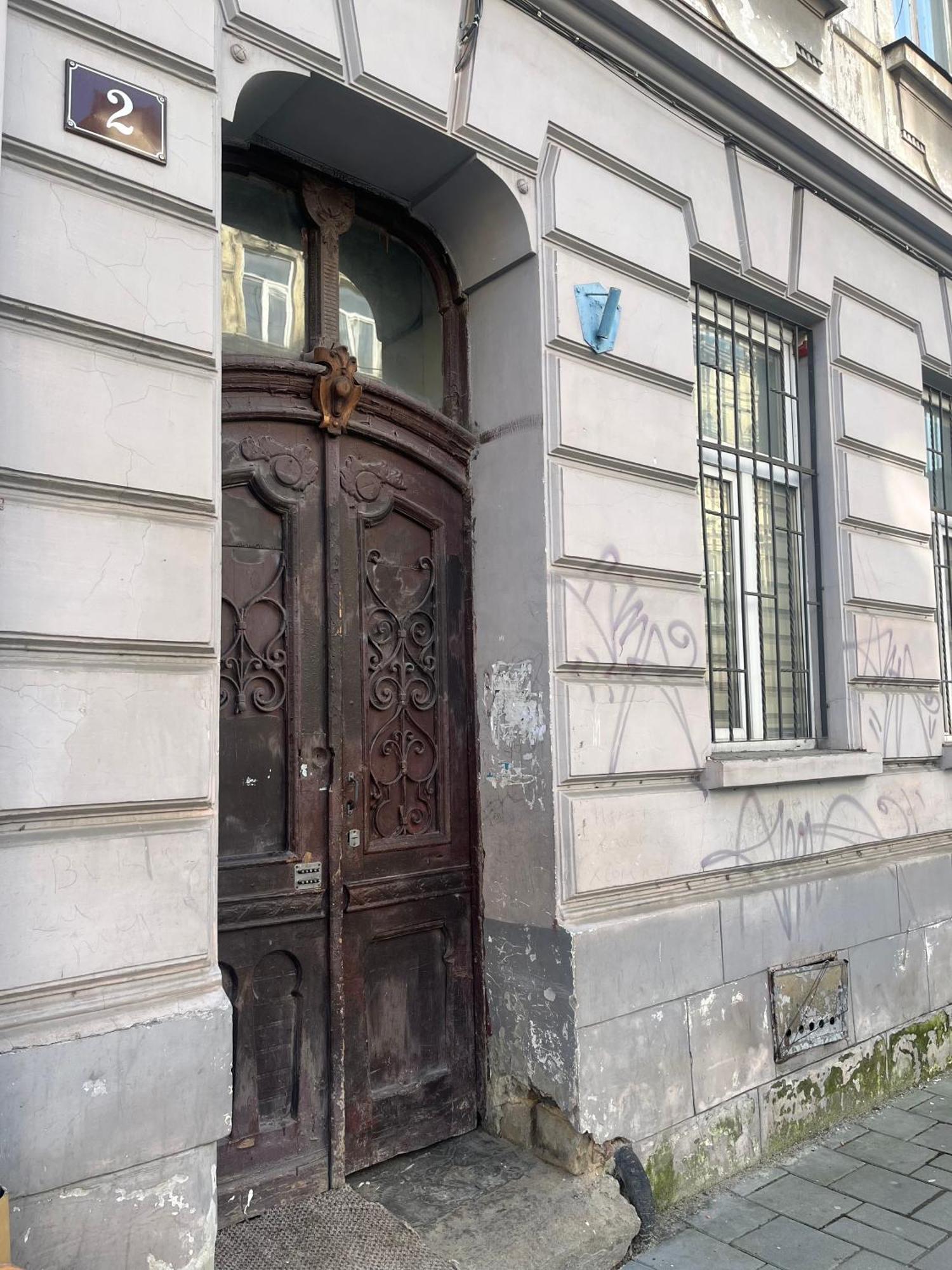 Medova Apartments Lviv Buitenkant foto